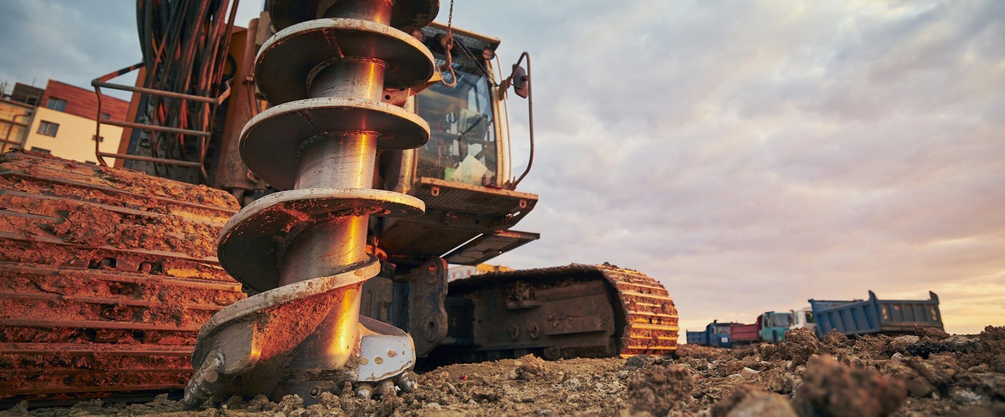 Building activity on contruction site